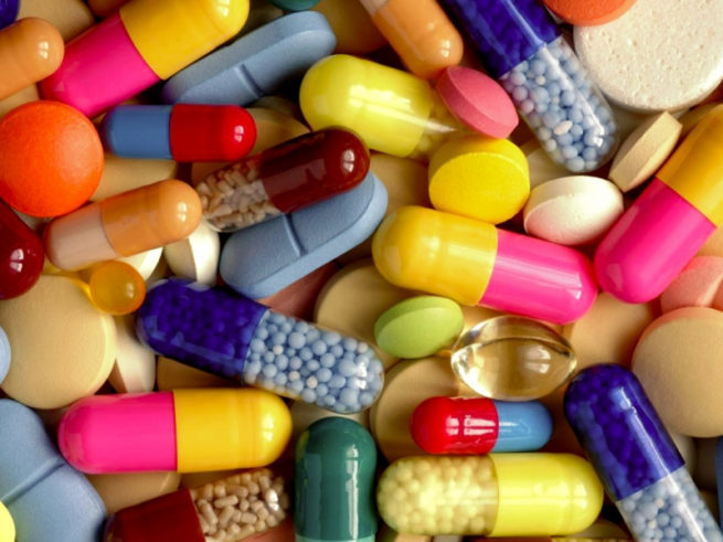 vitaminy-dlya-vzroslyh-v-tabletkah-e1579879036836 Стоит ли принимать витамины в таблетках?